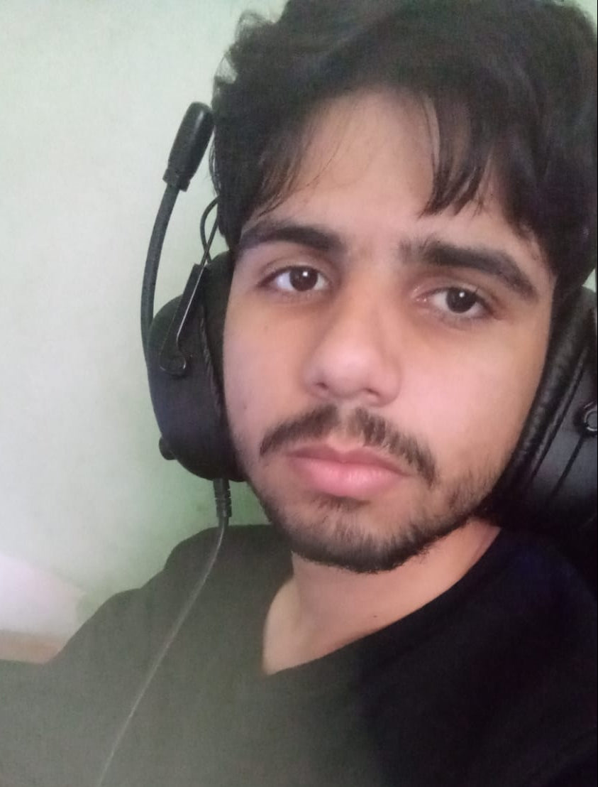 <em><strong>Sebastian M. - Milano</strong></em>